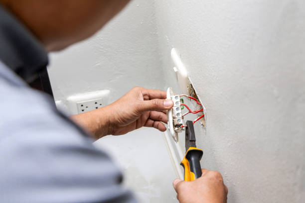 Best Affordable Emergency Electrician  in Leisure Village East, NJ
